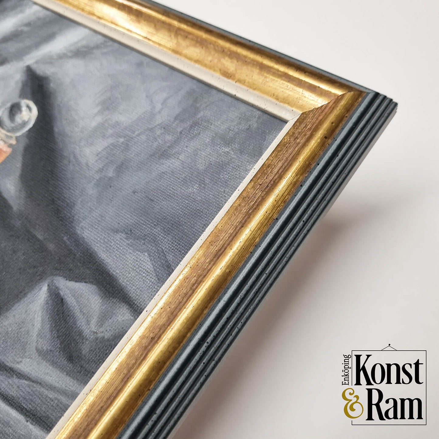Frame 'Gustav lll' Gold/blue &amp; Silver 30 mm