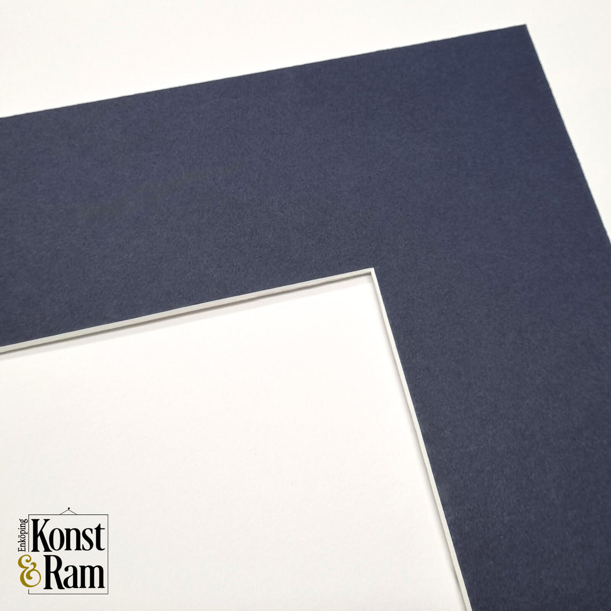 Passepartout Custom inner dimensions 'Newport Blue' Blue